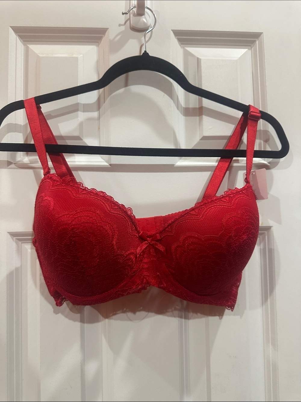 NEW Red Lace Underwire Bra - Women Intimates size 36D